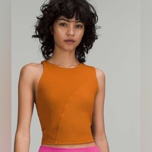 Lululemon Ribbed Asymmetrical Yoga Tank Top
Butternut Brown